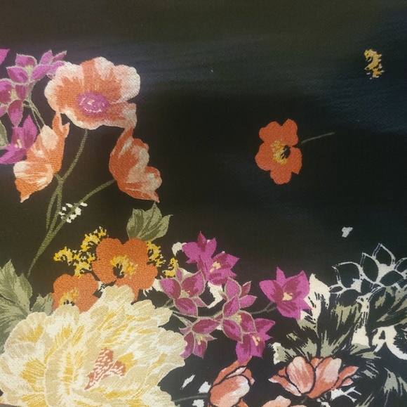 Black Floral Maxi Dress Romper Shorts Deep V Front and Back Tie Waist - Picture 2 of 4